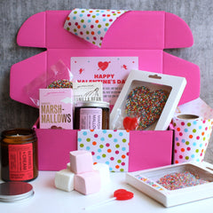 VALENTINE'S DAY Custom Hamper | PERSONALISED | Soy Candle & Chocolate Gift Pack | I Love You | Black